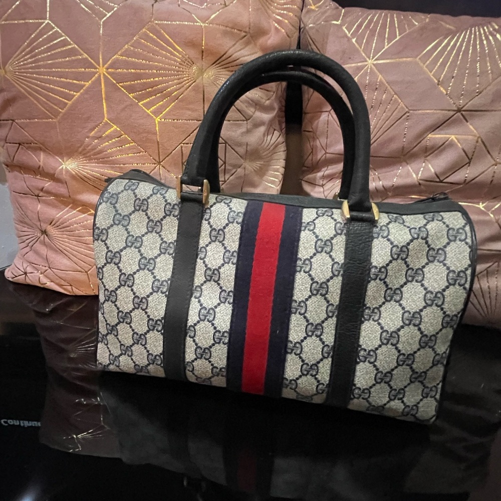 Gucci Beige Monogram Canvas Shoulder Bag with Blue and Red Stripe - Picture 3 of 4